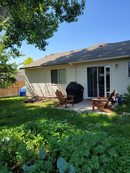 Building Photo - 11693 W Trinity Ave