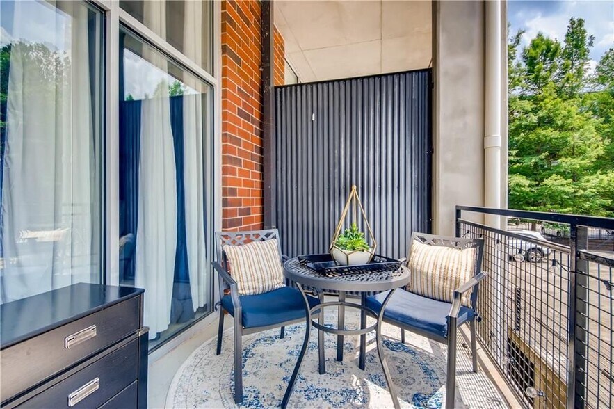 Building Photo - 3400 Malone Dr