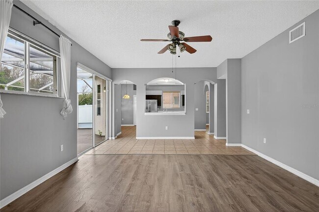 Building Photo - 4210 Harbor Lake Dr