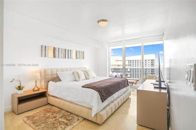 Building Photo - 1830 S Ocean Dr