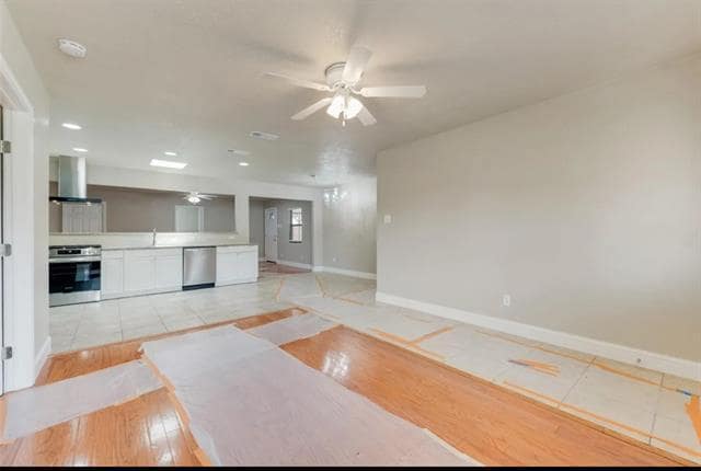 Building Photo - 2429 Towerwood Dr