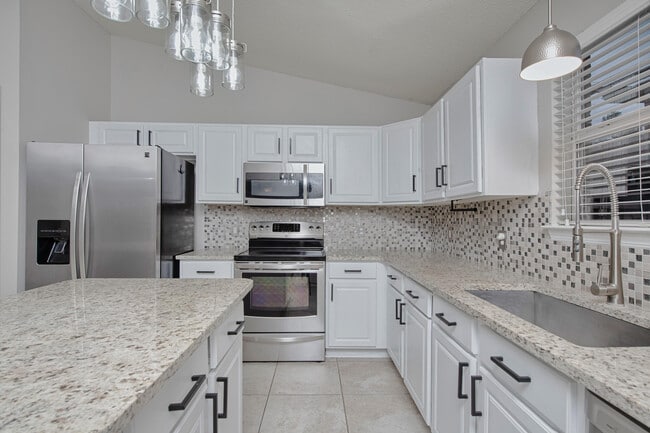 Building Photo - 4268 Lancaster Dr