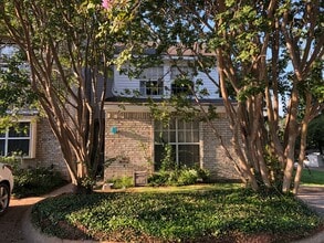 Building Photo - 1401 Ave O