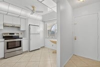 Building Photo - 3204 Portofino Point