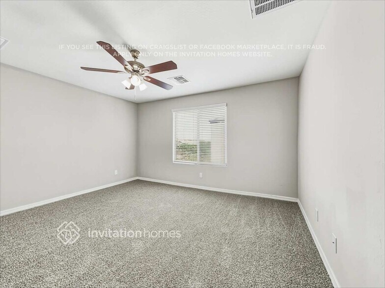 Building Photo - 8015 W Agora Ln