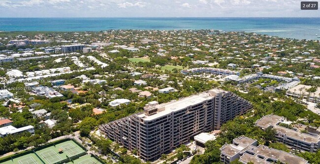 Building Photo - 151 Crandon Blvd