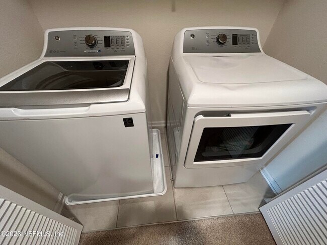 Building Photo - 75510 Harvester St