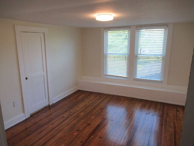 Building Photo - Great Home for Rent in Conover
