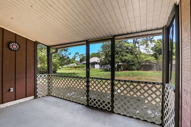 Building Photo - 843 Georgia Ave