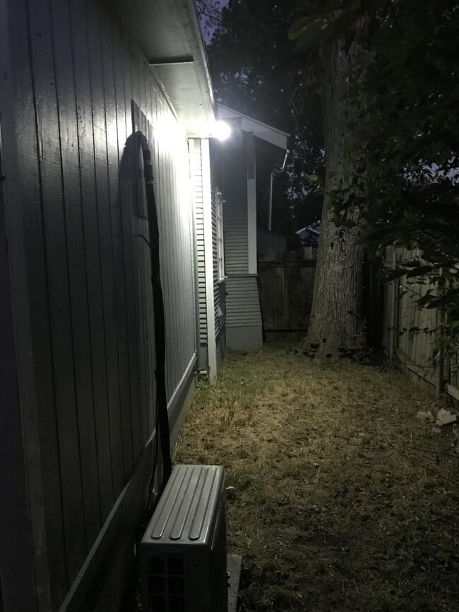 even the back side yard is well lit by the solar motion-lights - 1105 Essex St