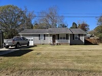 Building Photo - 104 Spring Hill Dr