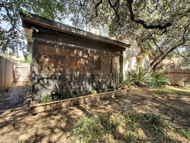 Building Photo - 6305 Evangeline Trail