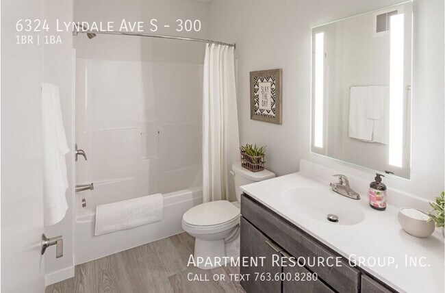 Building Photo - 6324 Lyndale Ave S