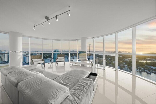 Building Photo - 6301 Collins Ave