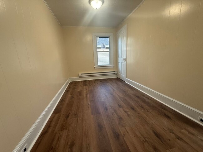 Building Photo - 1742-1744-1744 Wayne Ave