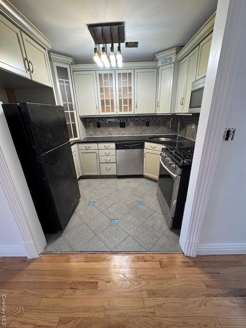 Building Photo - 103-14 169th St