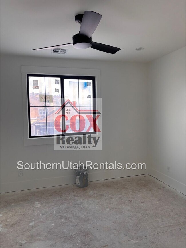 Building Photo - Ultimate Brand New Dream House - 6 bed | C...