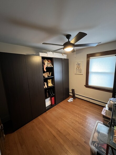 3rd Bedroom - 111 North Clara Pl