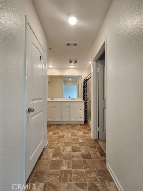 Building Photo - 16137 Blue Iris St