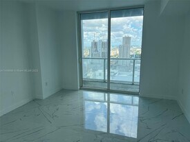 Building Photo - 253 NE 2nd St