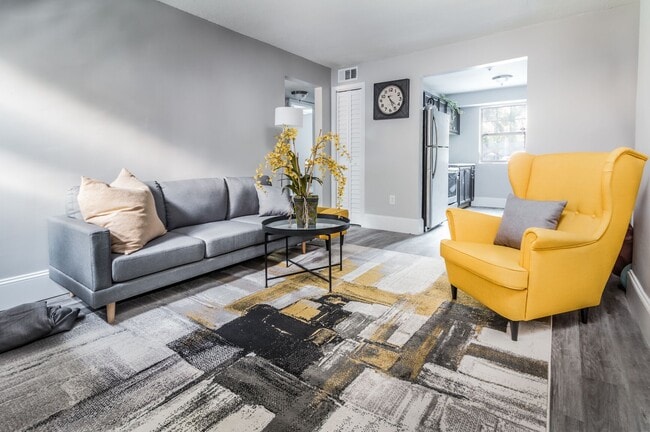 Building Photo - Dreamscape on Fairfield