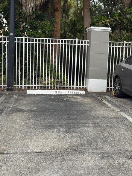 Building Photo - 11033 Legacy Blvd