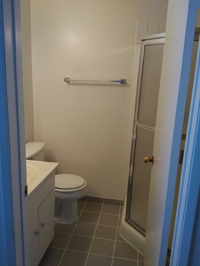 Building Photo - 12848 Bloomfield St