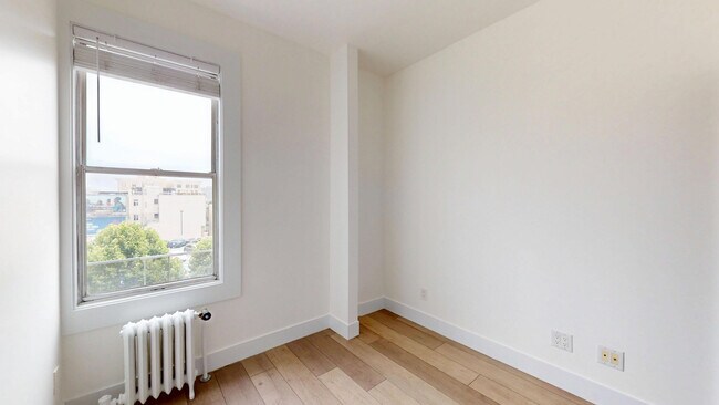 Building Photo - 1408 California St