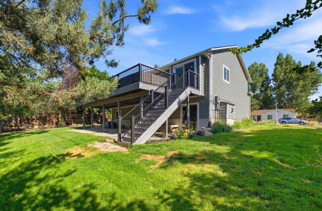 Building Photo - 12 E 500 S