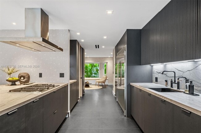 Building Photo - 4800 Bay Point Rd