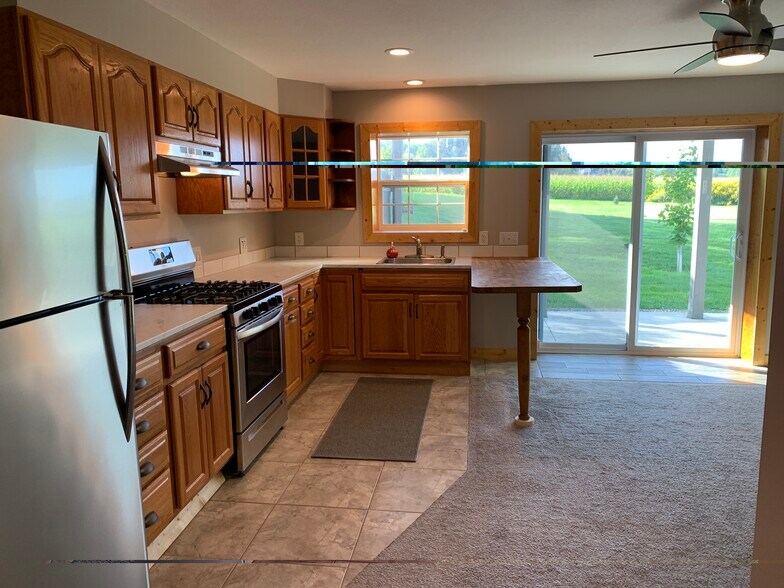 Building Photo - 1602 French Creek Mina Rd
