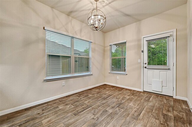 Building Photo - 6301 Wideleaf Dr