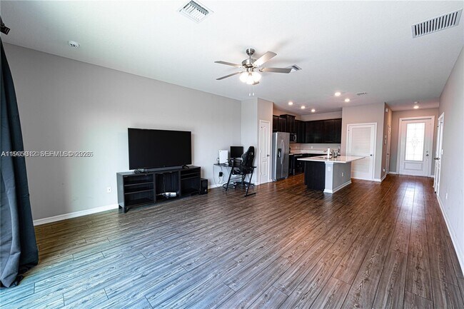 Building Photo - 5204 Jovial Ct