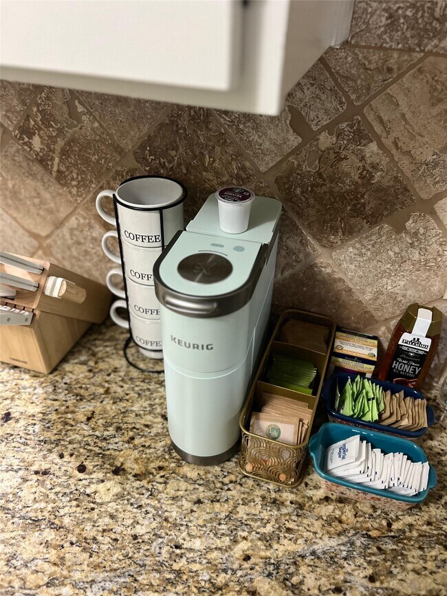 Building Photo - 22319 Deville Dr