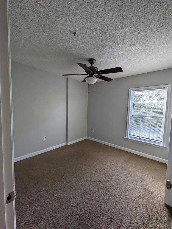 Building Photo - 2059 Dixie Belle Dr