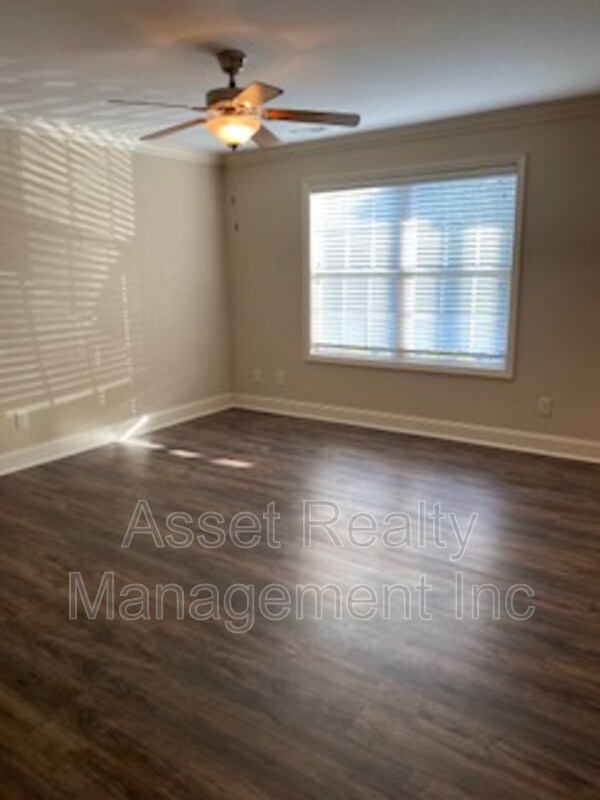 Building Photo - 4730 Forest Landing Way