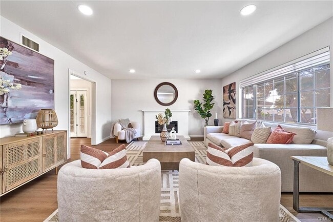 Building Photo - 750 N Northcape Ave