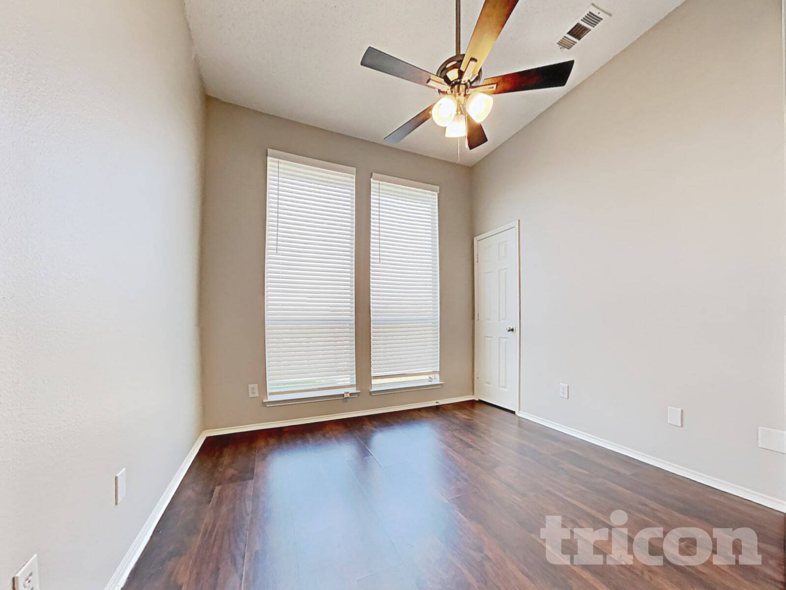 Building Photo - 1625 Meadow Lark Ln