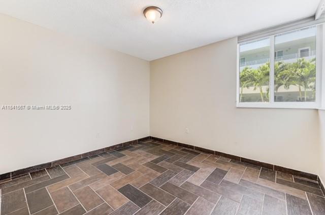 Building Photo - 7800 Collins Ave