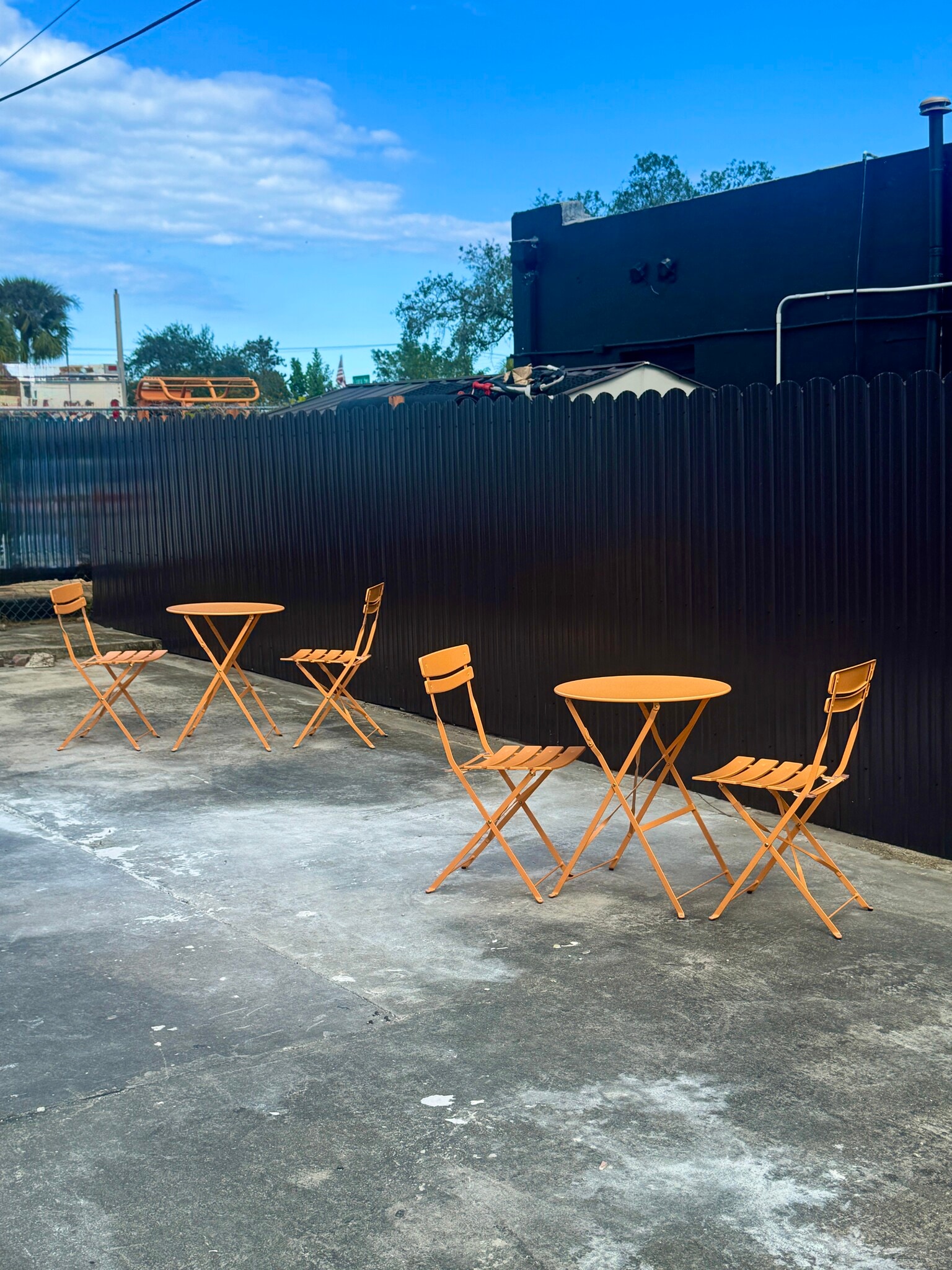 private patio - 1100 N Federal Hwy