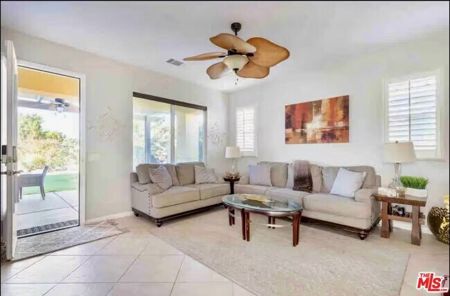 Primary Photo - 82118 Hopkins Dr
