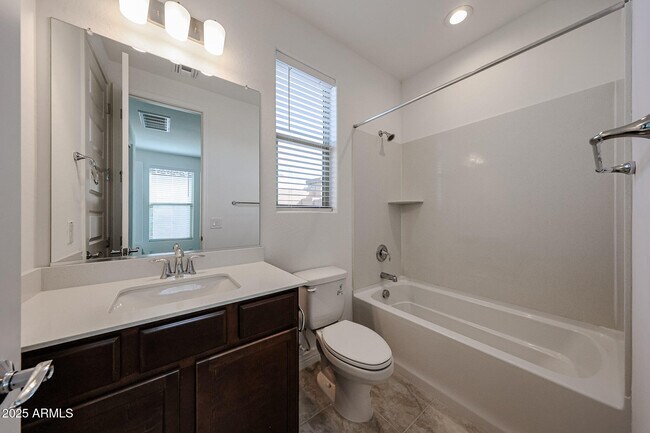 Building Photo - 25128 N 171st Ave