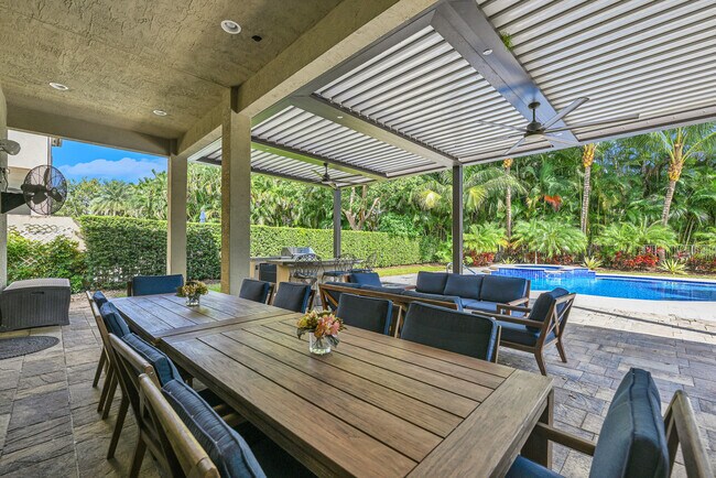 Building Photo - 8652 Lewis River Rd