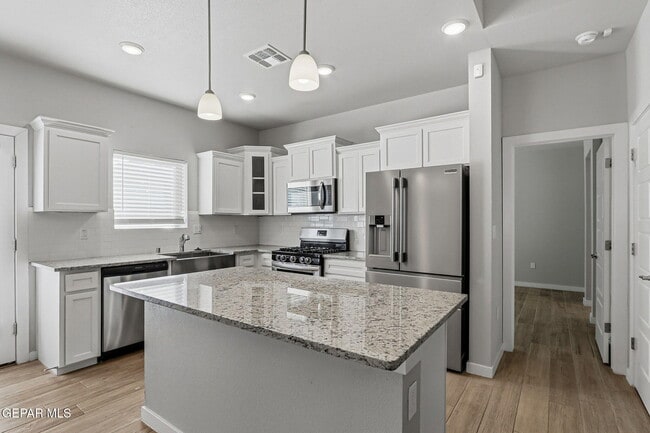 Building Photo - 15132 Purpose Ave