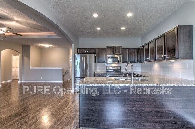 Building Photo - 16513 Heather St