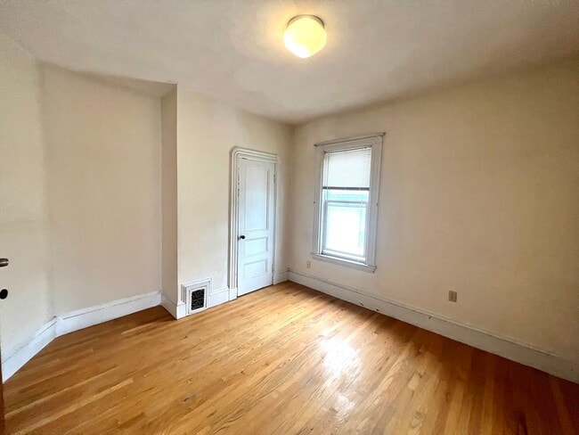 Building Photo - 88 Partridge Ave
