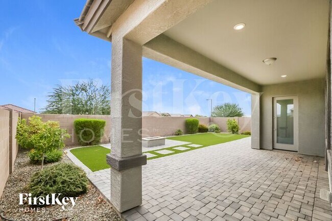 Building Photo - 119 S 197th Dr