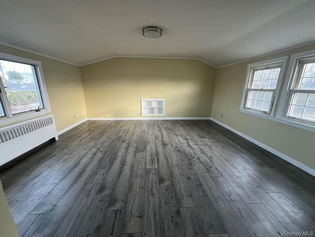 Building Photo - 243 Lee Ave