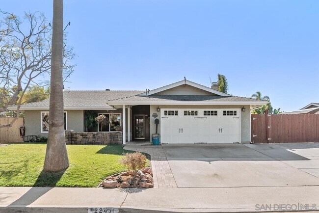 Primary Photo - 2245 Nob Hill Dr