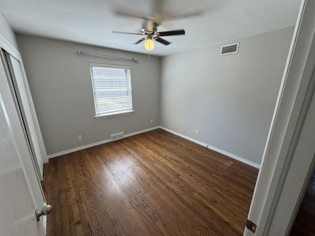 Building Photo - 7325 Rockhurst Dr